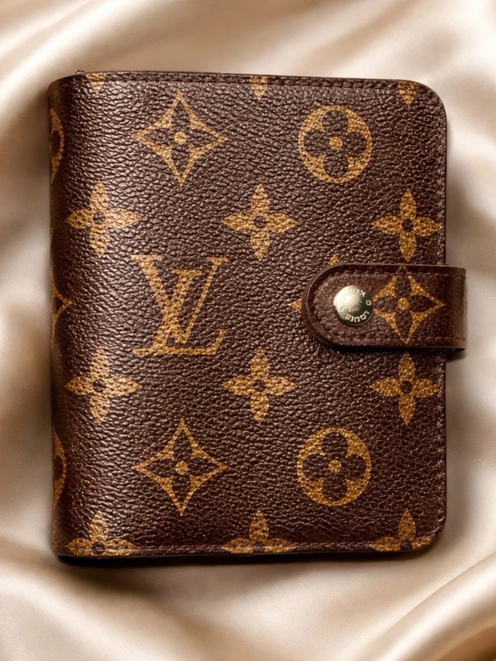Vintage 2007 Louis Vuitton Compact Brown Monogram Snap Bifold Wallet - Picture 1 of 16